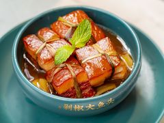 稻香红烧肉-千稻剁椒大鱼头(CityOn熙地港店)