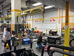 -超菲特健身工作室(晨月店)