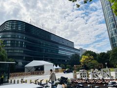 -上海跨国采购会展中心