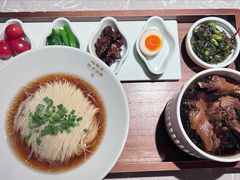 -松鹤面馆·古法焖肉面(观前店)
