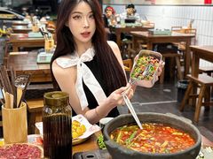 -黔有有贵州酸汤夺夺粉火锅(五味十字店)