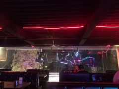 -vimi便利店酒吧