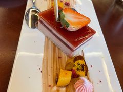 -东莞塘厦三正半山温泉酒店·沙利文西餐厅