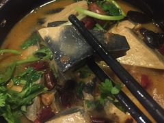 -金良酸菜鱼(宁海路总店)