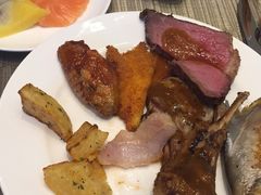 -飨食汇全日制餐厅·昆山皇冠假日酒店(九方店)