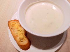 蘑菇忌廉汤-卡朋西餐(悦汇城店)