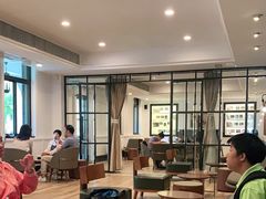 大堂-星巴克臻选(广州沙面店)