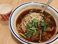 -遇见小面(东方宝泰店)