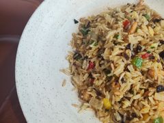 -MONICH牛排融合餐厅(和义大道购物中心店)