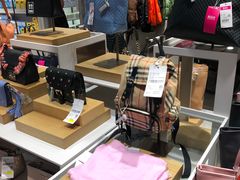 -唯品会(北京国瑞城店)