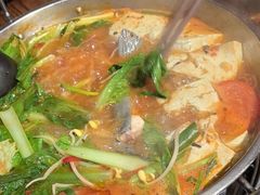 -亮欢寨酸汤鱼(沙冲路店)