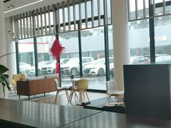 -上海宝诚尊悦宝马4S店(静安店)