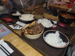 -万和春排骨砂锅米饭(新业广场店)