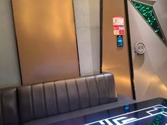 -星璨火吧KTV聚会餐厅(华清广场店)