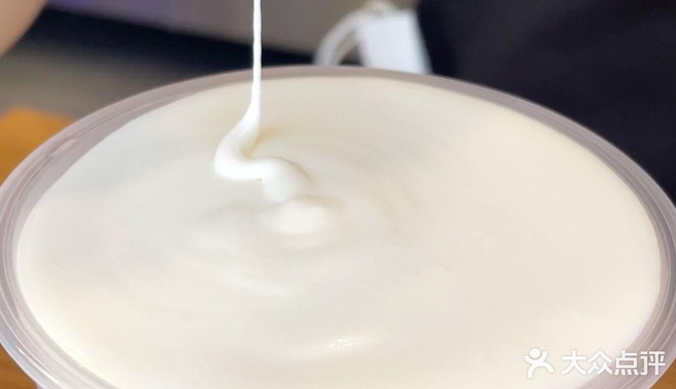 平价奶茶甜啦啦新品多肉葡萄🍇芝芝葡萄🍇