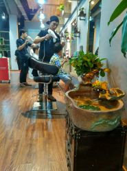 点击看大图 android_upload_pic-M hair salon