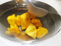 菠萝-甜甜都安酸(百益上河城店)