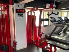 -坚果健身24小时工作室(定西路店)