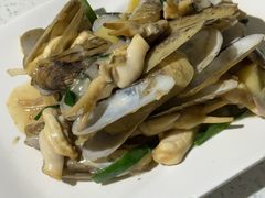 -肥仔文澳门猪骨煲(南京西路店)