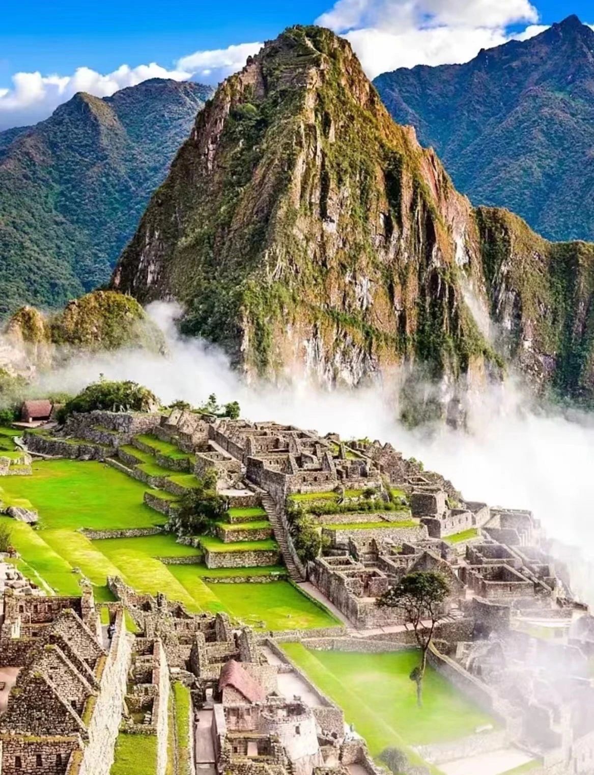 马丘比丘(machu picchu)是印加帝国的古城遗址