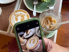 -SAFARI COFFEE