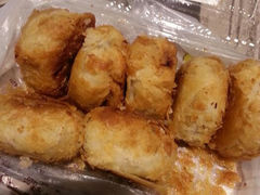榨菜鲜肉月饼-王家沙点心店(南京西路总店)