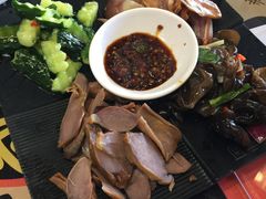 -桥香园云南过桥米线(金马碧鸡店)