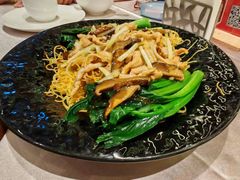 -广州中心皇冠假日酒店·百粤楼