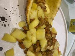 -小六农家乐(崇明西沙湿地店)