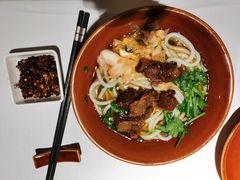 花溪牛肉粉-黔香阁(大上海时代广场店)