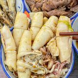 低评分小店也有好味道 | 谁家好老板管自己的火锅叫牛屎湾啊？