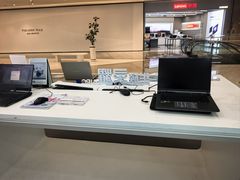 -华硕电脑ROG玩家国度·售后维修中心(虹桥天街店)
