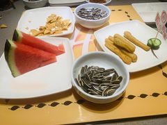 -海底捞火锅(海宁路店)