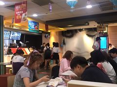 大堂-麦当劳(新世纪环球中心店)