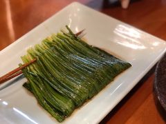 炭烧韭菜/半打-十三道烧烤(保利西街店)