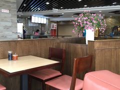 大堂-鸡鸣汤包(乐购仕店)