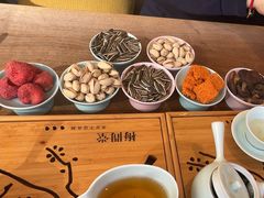 -梅间堂茶馆(绿地缤纷城店)