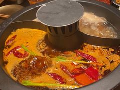 -晓宇重庆火锅(西安荟聚店)