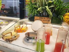 -金滏山·烤肉海鲜火锅自助(襄阳万达店)