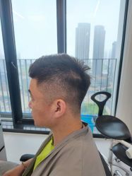 -Hello Lady发型设计