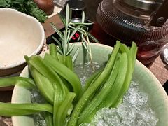 -蘑界·野生菌火锅(深业上城店)