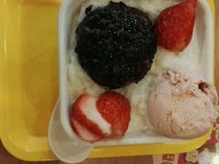 -满记甜品(日月光二店)