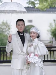 -第一夫人婚纱摄影(南京店)