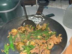 -费大厨辣椒炒肉(高铁吾悦广场店)