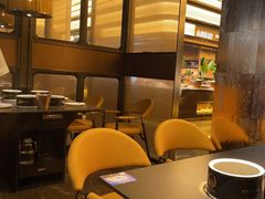 -钱小奴海鲜自助黑金店(杭州滨江龙湖店)