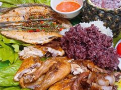 -沐毫傣泐云南菜孔雀宴•手抓饭傣味烧烤(曼听公园店)
