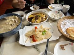 -蔼若春.传承云南菜(金碧公园店)