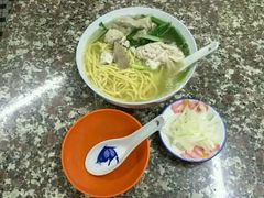 -东京小食馆(三盏灯店)