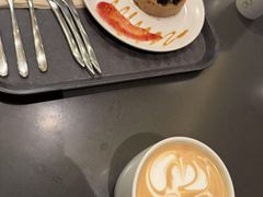 -星巴克臻选(上海长风大悦城店)
