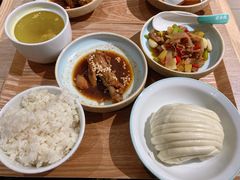 -老乡鸡(融科天地店)